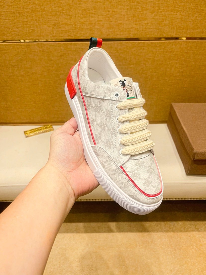 Cream Patterned Low-Top Sneakers